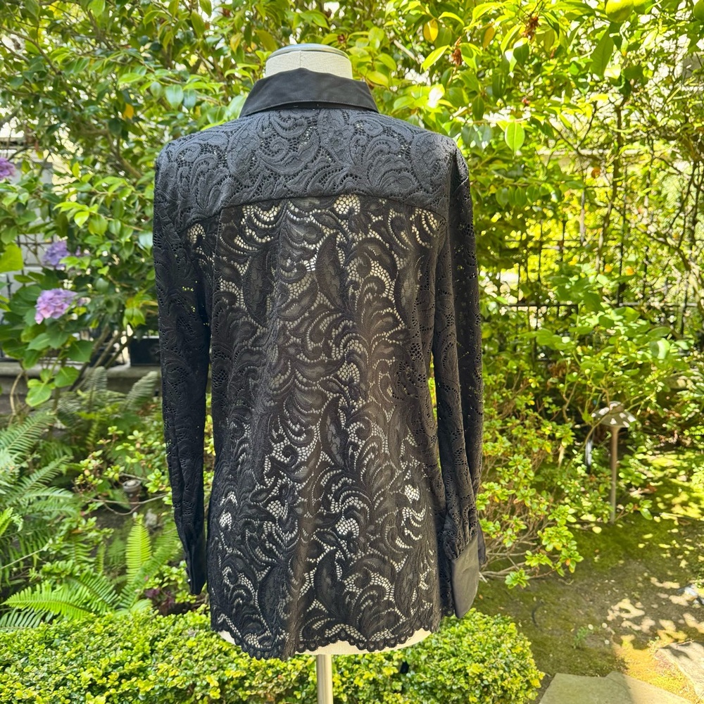 Chico's Black Lace Long Sleeve Blouse Sz S - Picture 3 of 11